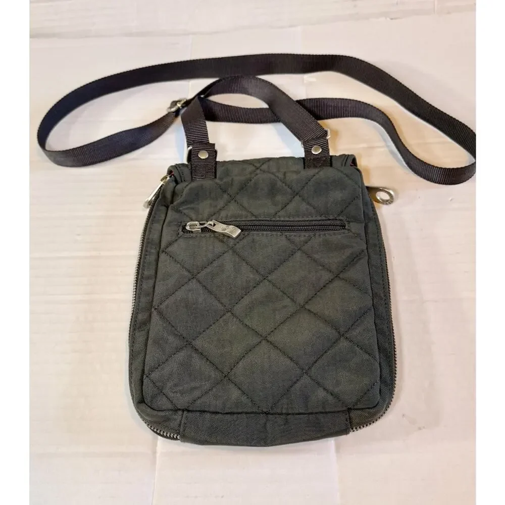 Baggallini Gray Quilted Twistlock Logo Pockets Lined Organizer CrossBody